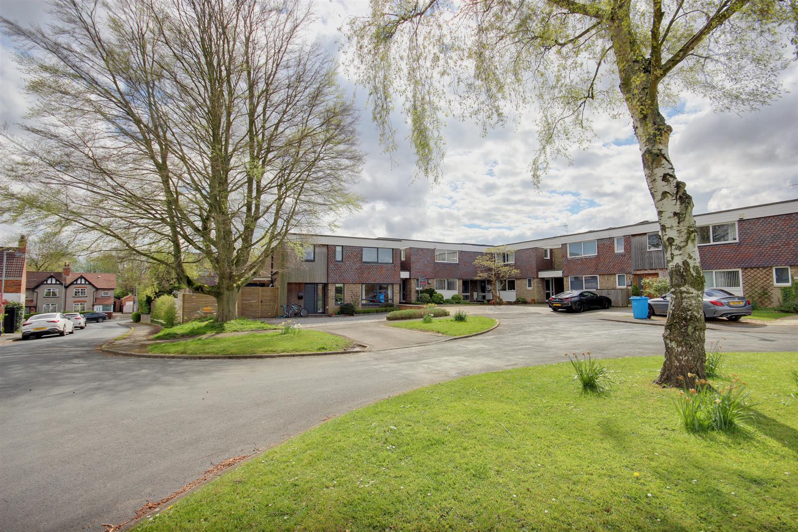 Priory Close, Swanland